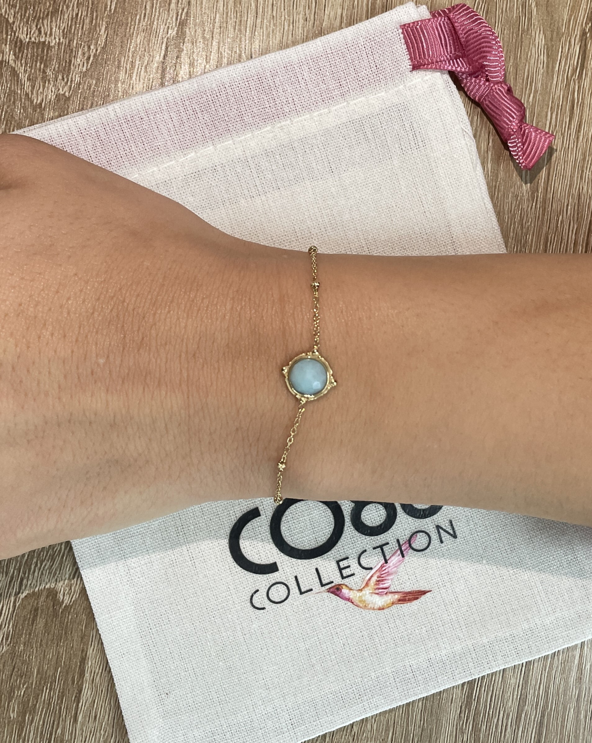 8CB-90657-1 Bracelet Co88 France en acier inoxydable doré et pierre naturelle