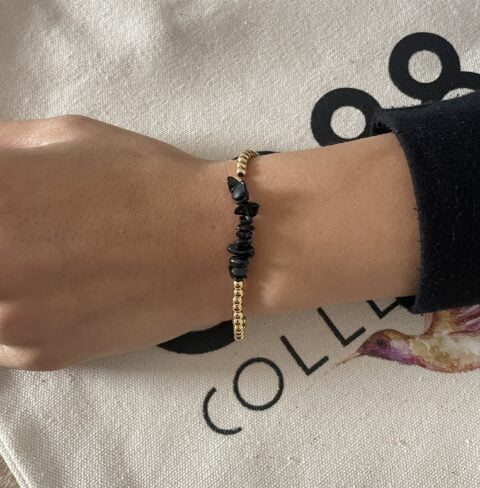 Bracelet Co88 France en acier inoxydable doré et pierres naturelles noires