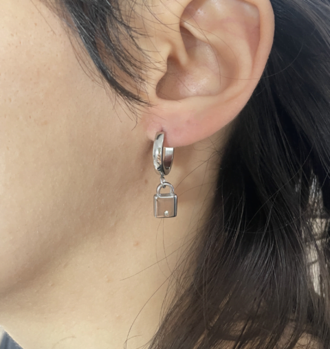 Boucle d'oreille Co88 France en acier inoxydable argenté