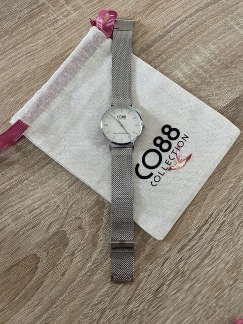Montre Co88 France en acier inoxydable argenté, cadrant blanc