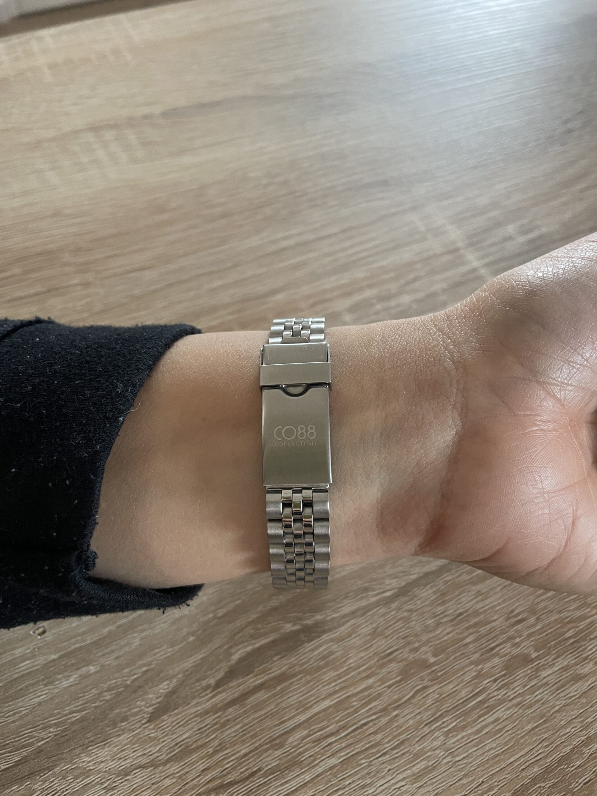 Montre Co88 France en acier inoxydable argenté