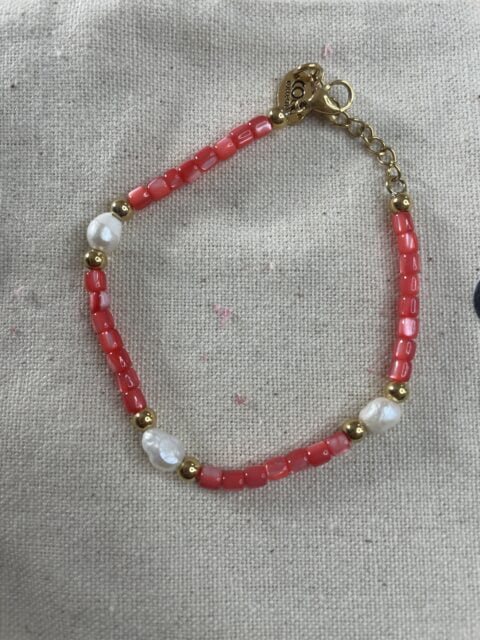Bracelet perle nacrée perle d'eau douce LEANA