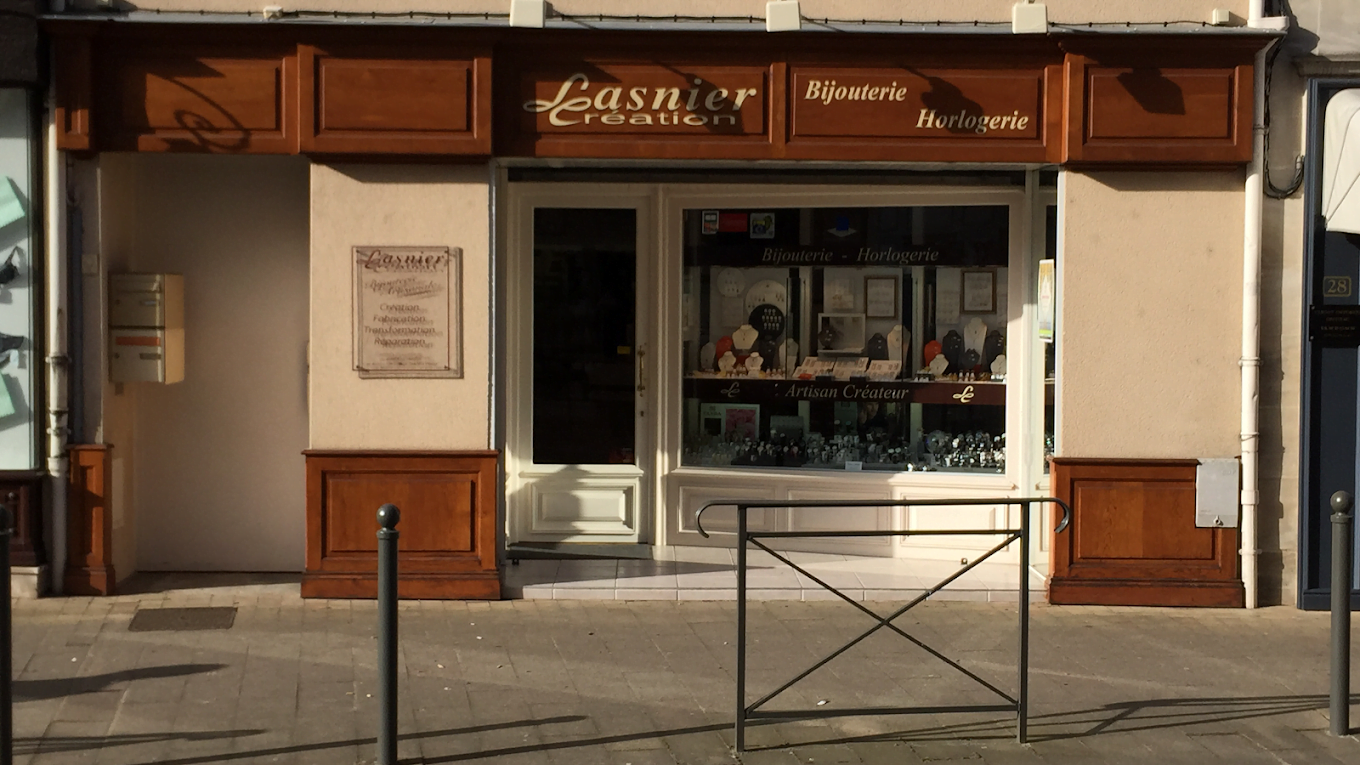 Devanture BIJOUTERIE LASNIER à La Rochefoucauld