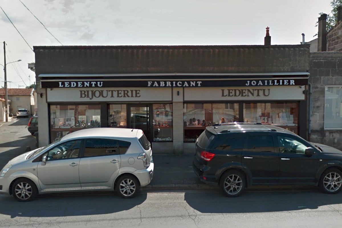 Devanture bijouterie Ledentu Bègles
